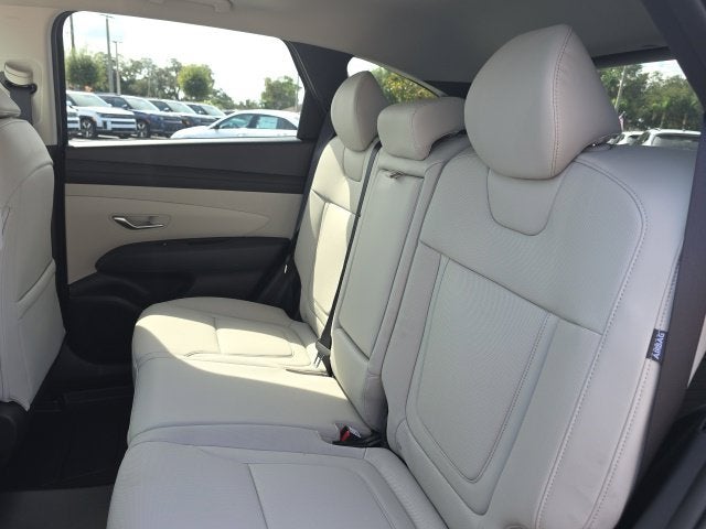 2026 Hyundai TUCSON SEL Premium FWD