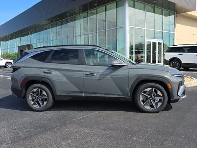 2026 Hyundai TUCSON SEL Premium FWD