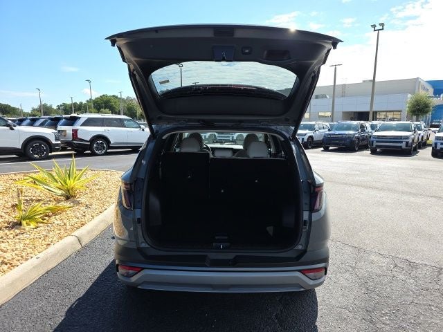 2026 Hyundai TUCSON SEL Premium FWD
