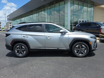 2026 Hyundai TUCSON SEL Premium FWD