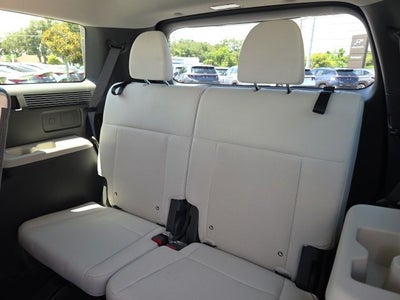 2027 Hyundai SANTA FE SE FWD