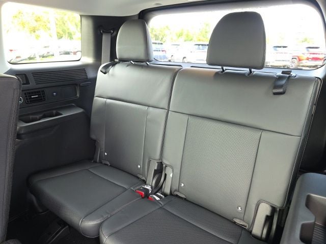 2027 Hyundai SANTA FE SEL FWD