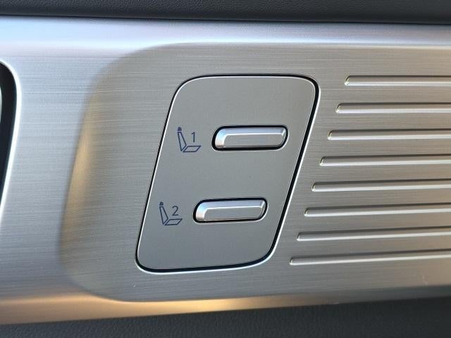 2026 Hyundai SANTA FE HYBRID Limited FWD