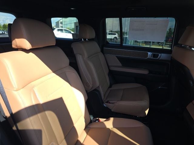 2027 Hyundai SANTA FE Limited FWD