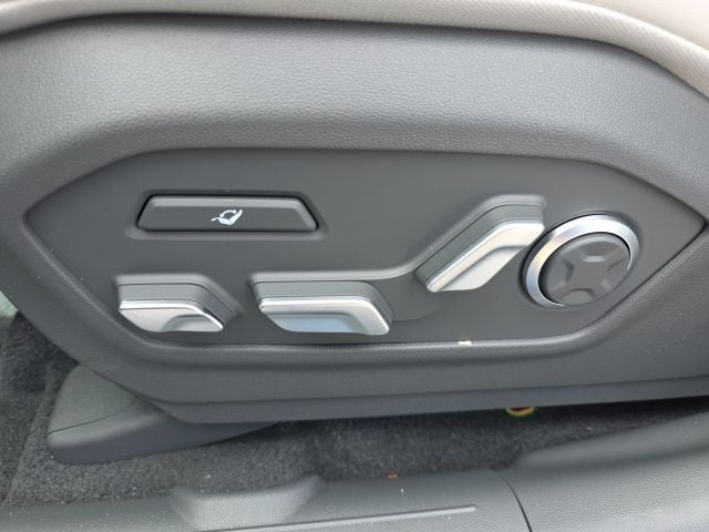 2026 Hyundai SANTA FE HYBRID Calligraphy FWD