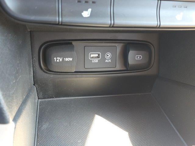 2019 Hyundai SANTA FE SEL Plus