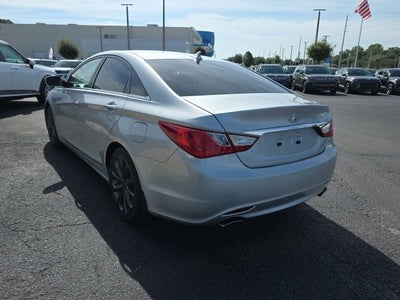 2011 Hyundai SONATA SE