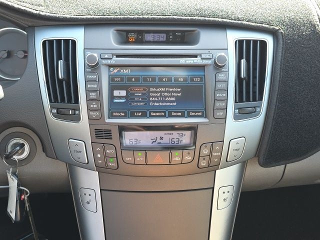 2010 Hyundai SONATA Limited