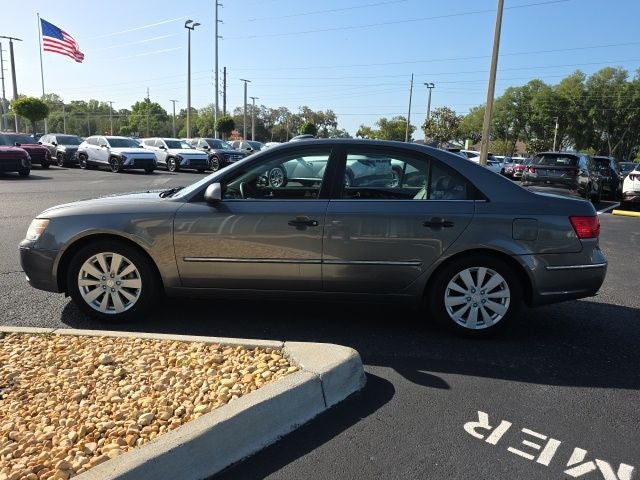 2010 Hyundai SONATA Limited