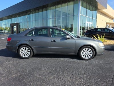 2010 Hyundai SONATA Limited