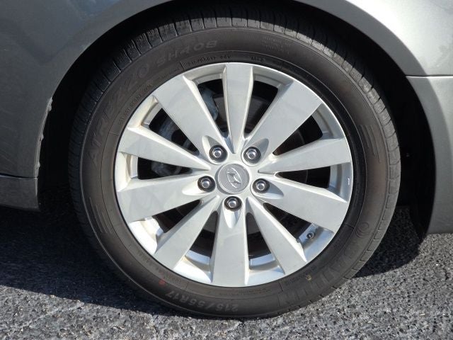 2010 Hyundai SONATA Limited