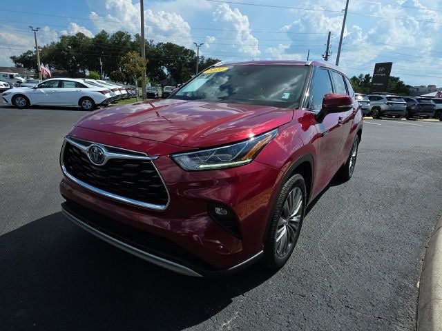 2021 Toyota Highlander Hybrid Platinum