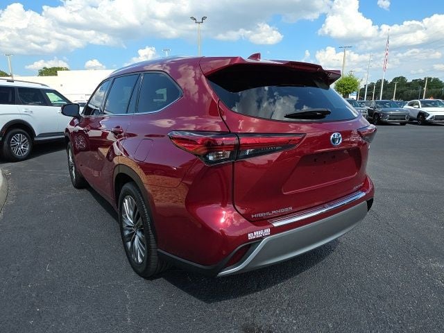2021 Toyota Highlander Hybrid Platinum