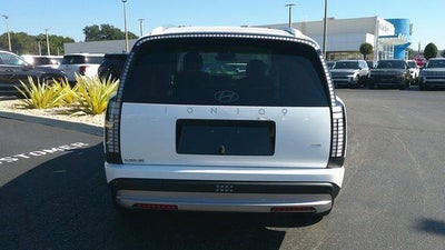 2026 Hyundai IONIQ 9 SE AWD