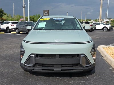 2025 Hyundai KONA SE