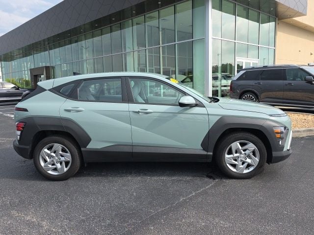 2025 Hyundai KONA SE