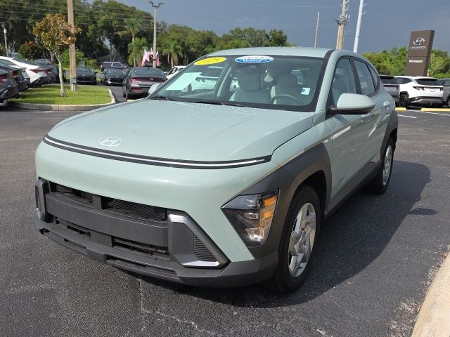 2025 Hyundai KONA SE
