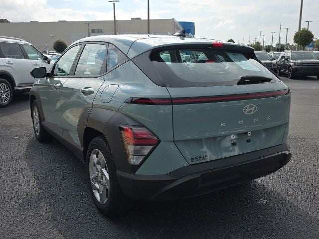 2025 Hyundai KONA SE