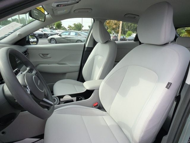 2025 Hyundai KONA SE