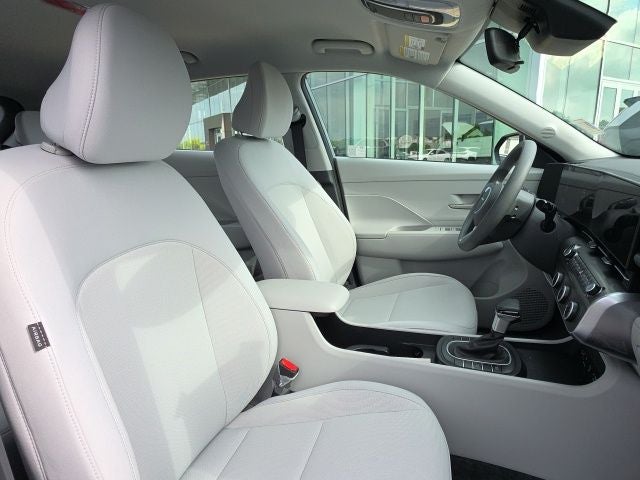 2025 Hyundai KONA SE