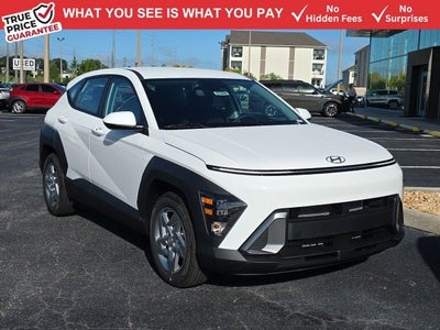 2027 Hyundai KONA SE FWD