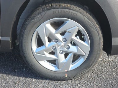2027 Hyundai KONA SE FWD