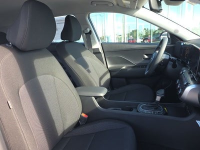 2027 Hyundai KONA SE FWD