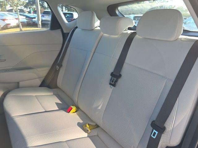 2026 Hyundai KONA SE FWD