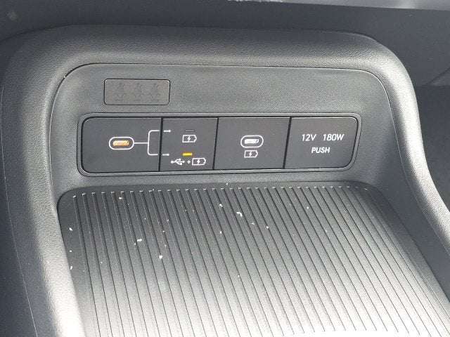 2027 Hyundai KONA SE FWD