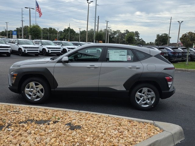 2027 Hyundai KONA SE FWD