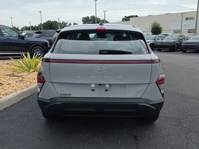 2027 Hyundai KONA SE FWD