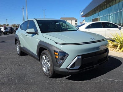 2026 Hyundai KONA SE FWD