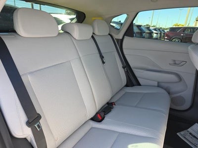 2026 Hyundai KONA SE FWD