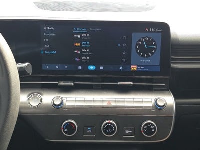 2024 Hyundai KONA SE