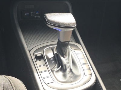 2024 Hyundai KONA SE