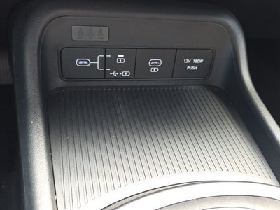 2024 Hyundai KONA SE