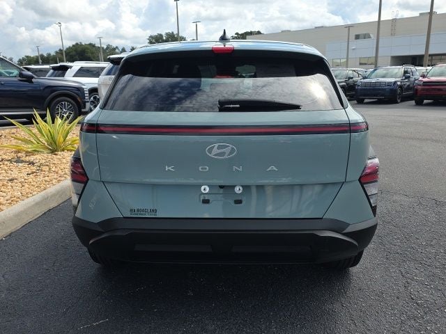 2024 Hyundai KONA SE