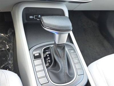2025 Hyundai KONA SE