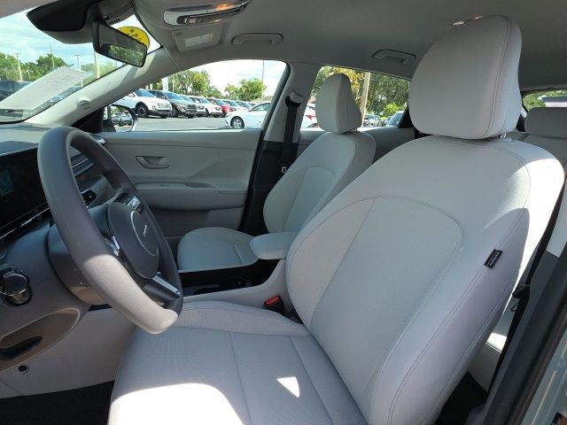 2025 Hyundai KONA SE