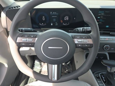 2025 Hyundai KONA SE