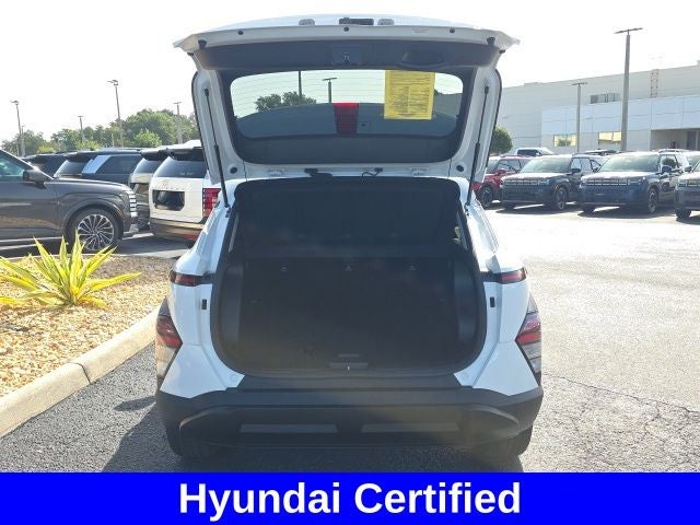 2025 Hyundai KONA SEL