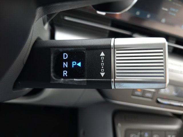 2027 Hyundai KONA SEL Premium FWD