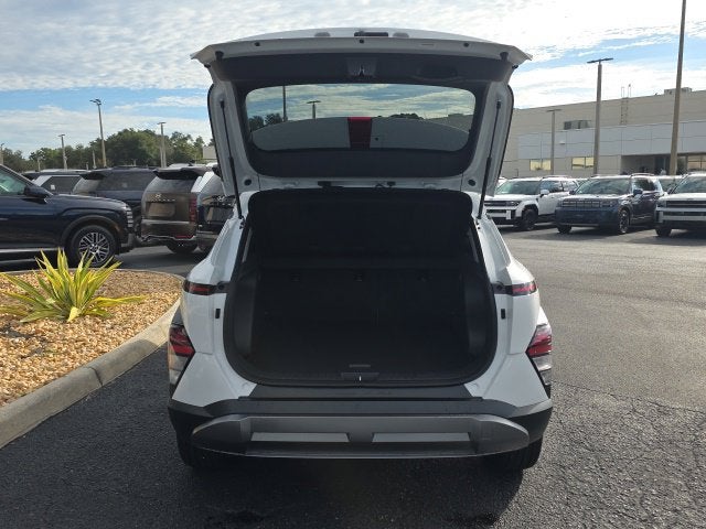 2027 Hyundai KONA SEL Premium FWD