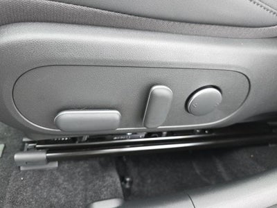 2026 Hyundai KONA SEL Premium FWD *Ltd Avail*