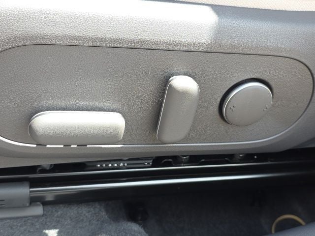 2027 Hyundai KONA Limited FWD
