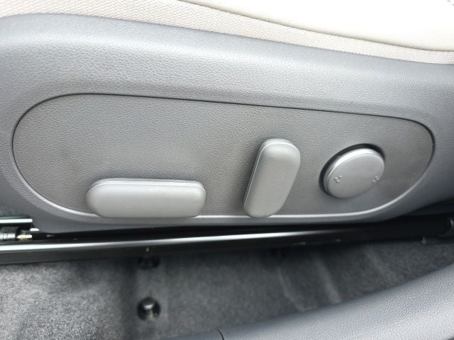 2027 Hyundai KONA Limited FWD
