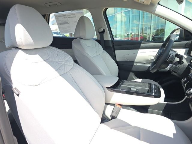 2026 Hyundai TUCSON HYBRID SE
