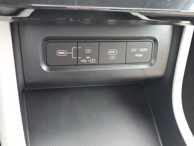 2026 Hyundai TUCSON HYBRID SEL FWD