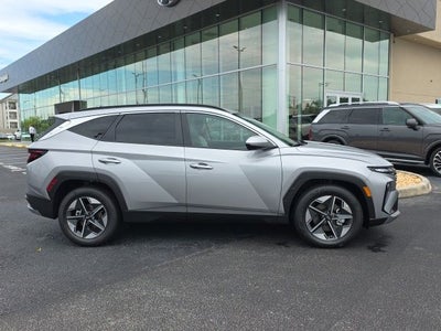 2026 Hyundai TUCSON HYBRID SEL FWD