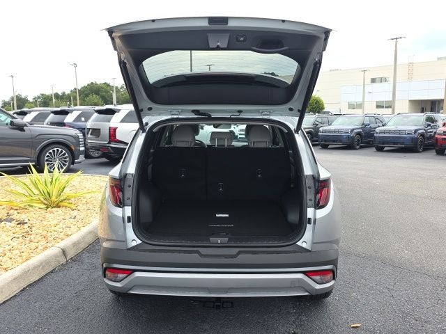 2026 Hyundai TUCSON HYBRID SEL FWD